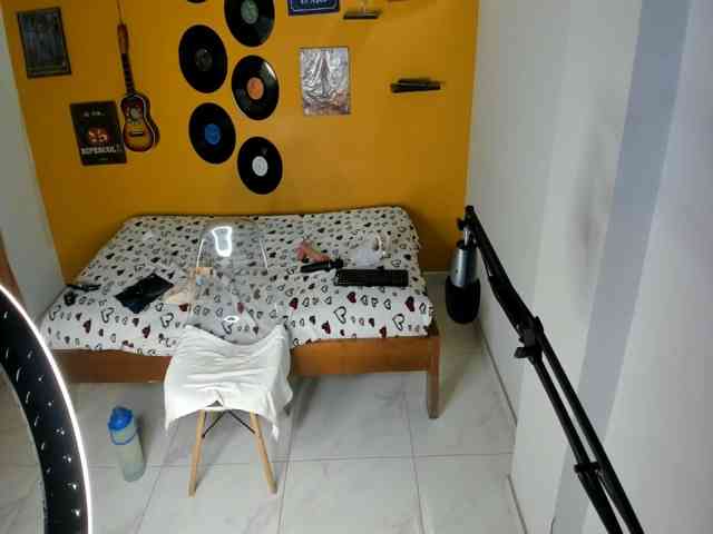 lilithevil32 webcam