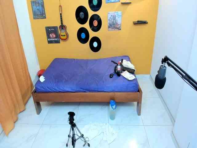 lilithevil32 webcam