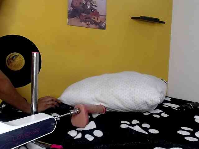 lilithevil32 webcam