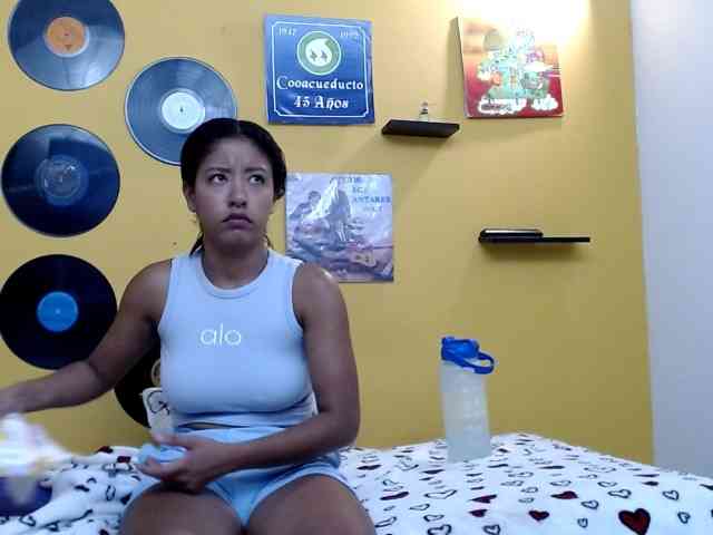 lilithevil32 webcam