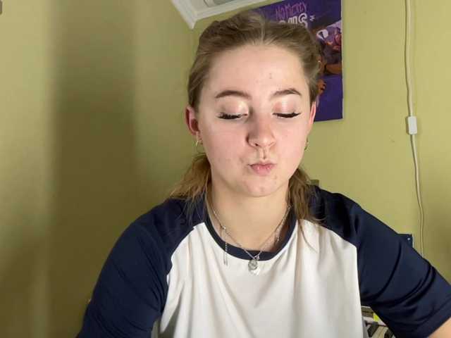 ShonaMccadams live cam on BongaCams