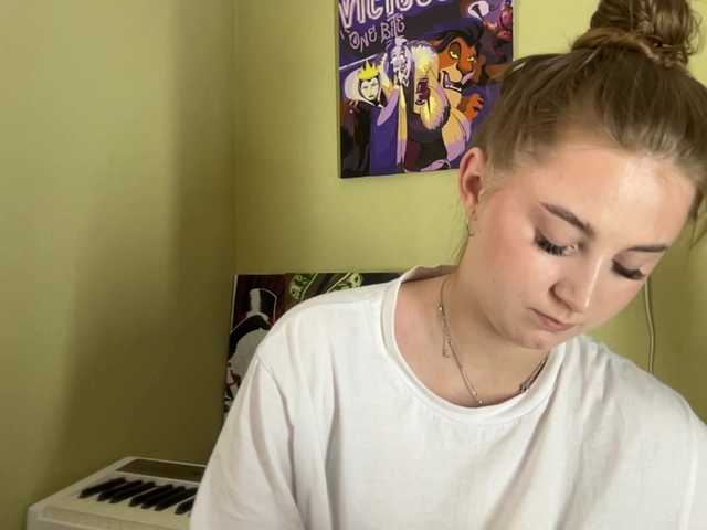 ShonaMccadams live cam on BongaCams