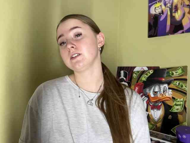 ShonaMccadams webcam