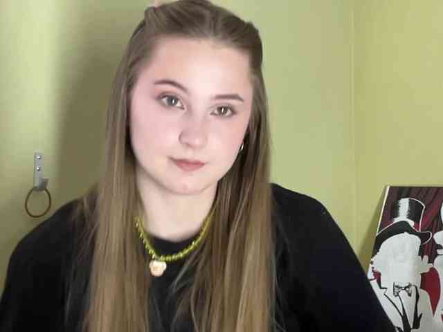 ShonaMccadams webcam