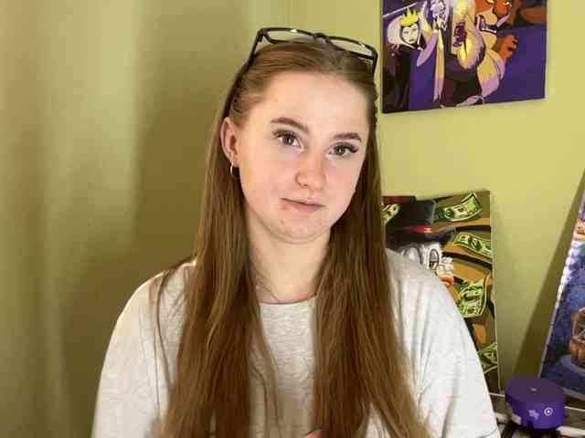 ShonaMccadams webcam
