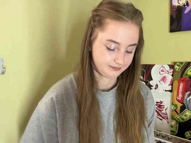 ShonaMccadams webcam