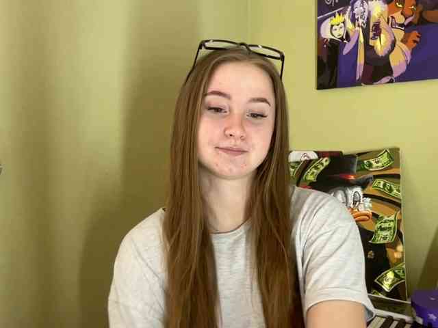 ShonaMccadams webcam