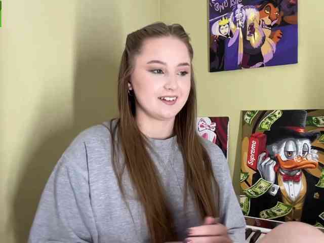 ShonaMccadams webcam