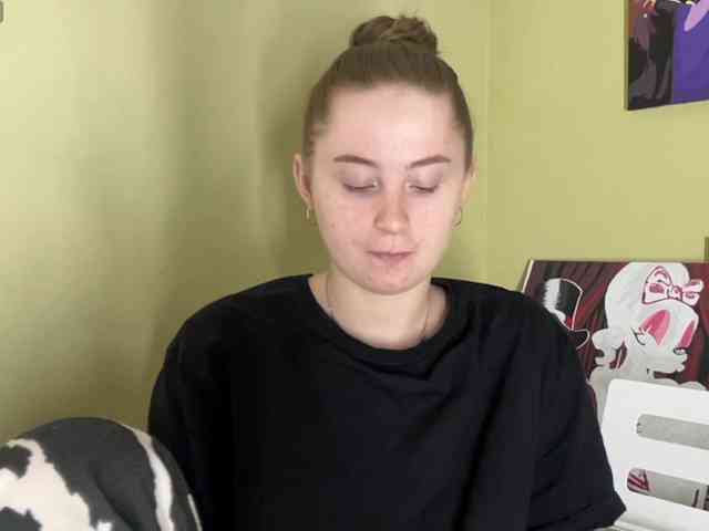 ShonaMccadams webcam