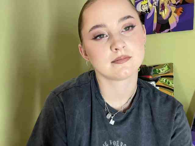 ShonaMccadams Live Webcam on BongaCams