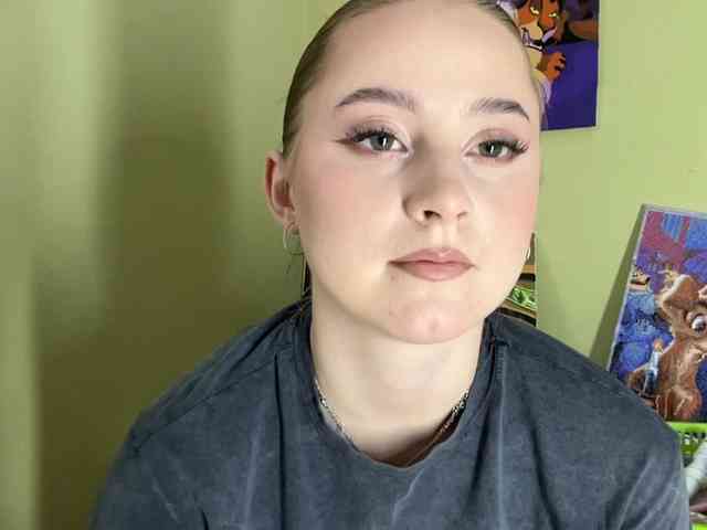 ShonaMccadams webcam