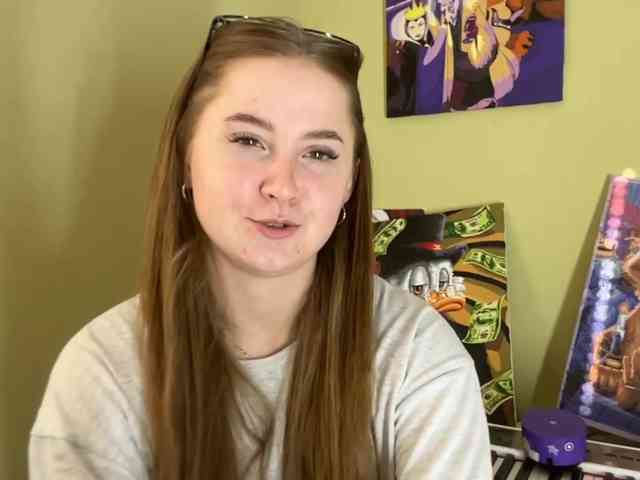 ShonaMccadams webcam