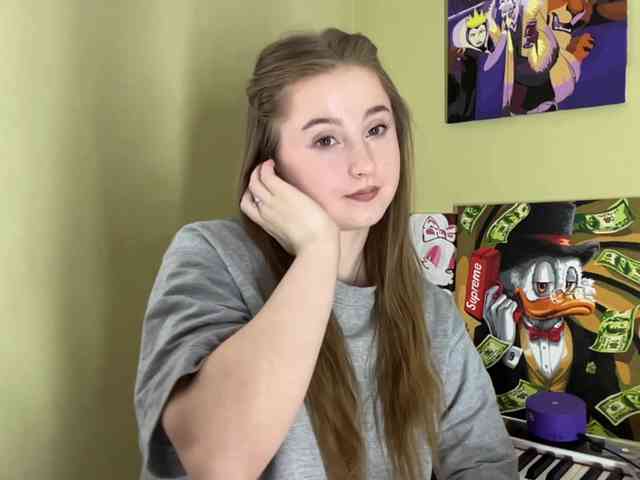 ShonaMccadams webcam