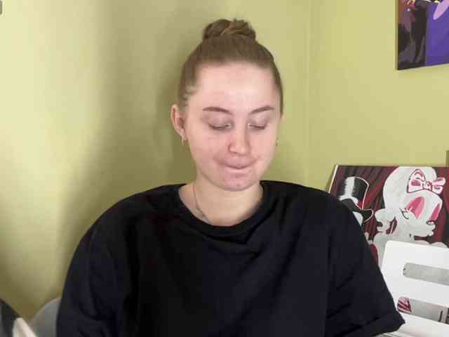ShonaMccadams webcam
