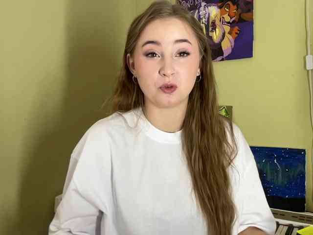 ShonaMccadams webcam