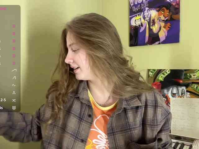 ShonaMccadams webcam