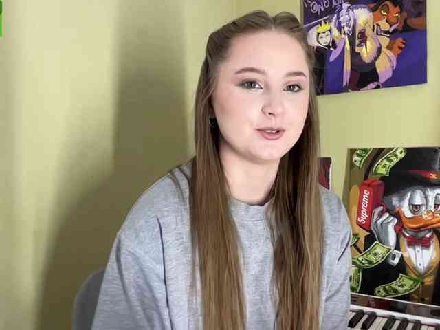 ShonaMccadams webcam