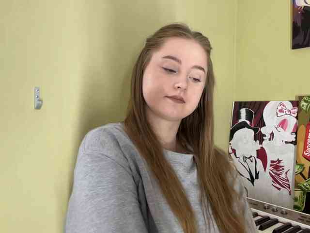 ShonaMccadams webcam