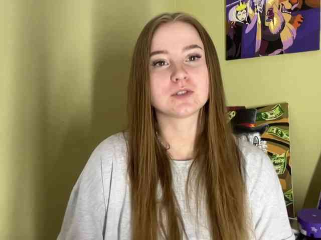 ShonaMccadams webcam