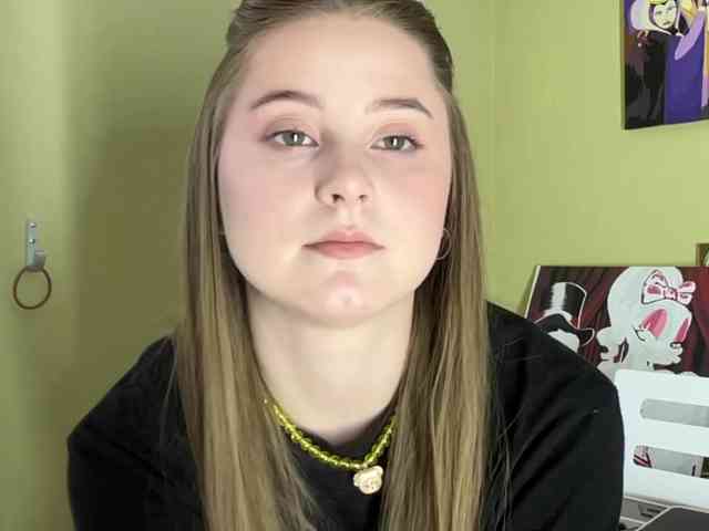 ShonaMccadams webcam