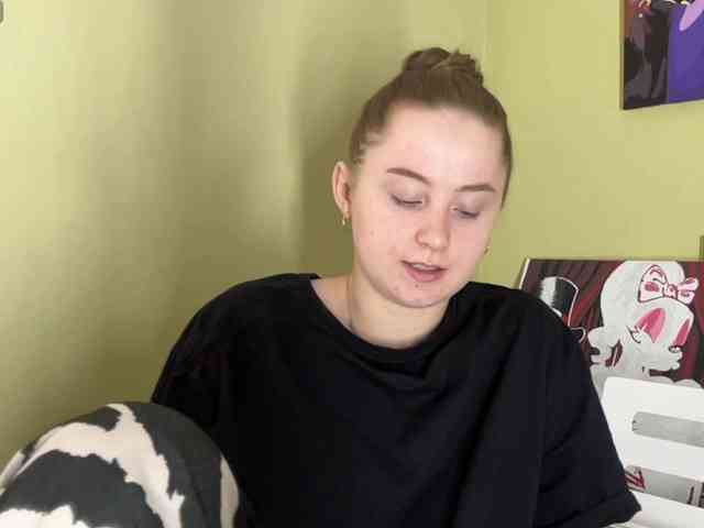 ShonaMccadams webcam