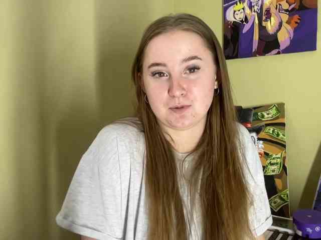 ShonaMccadams webcam