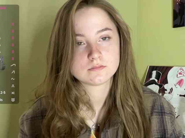 ShonaMccadams webcam