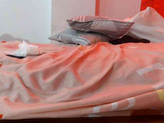 Model: bdsmforever18