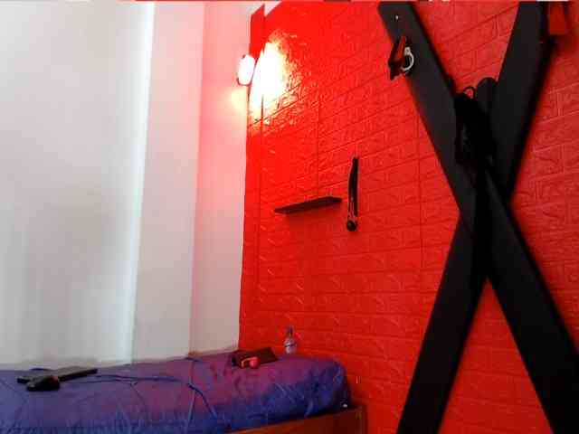 bdsmforever18 webcam