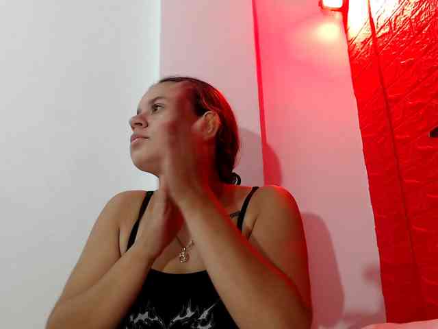 Model: bdsmforever18