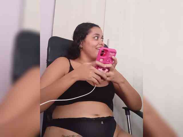 babyboobsss webcam