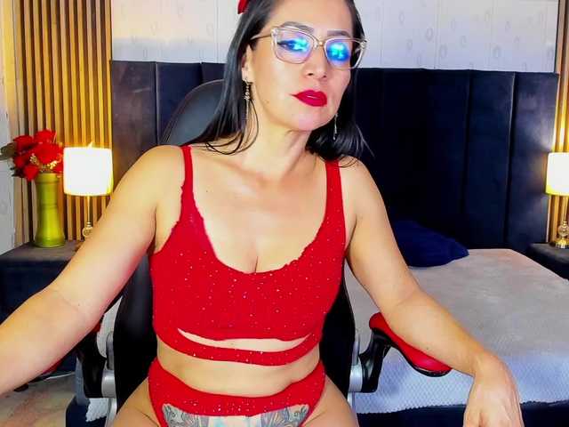 KateTompson live cam on BongaCams