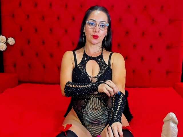 KateTompson live webcam show