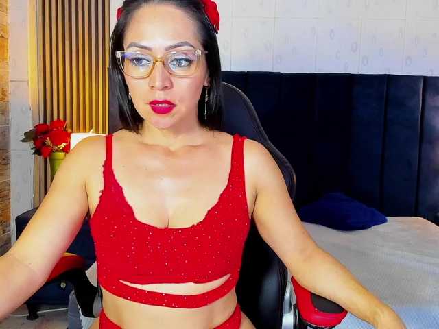 KateTompson live cam on BongaCams