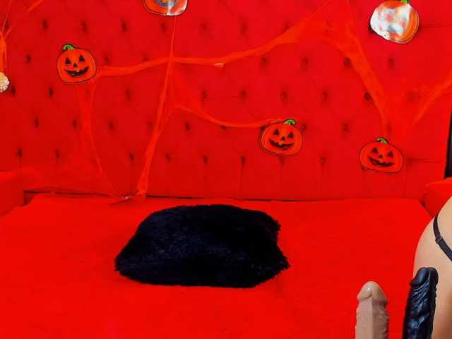 KateTompson live cam on BongaCams