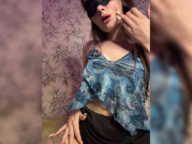 kisss1exe webcam