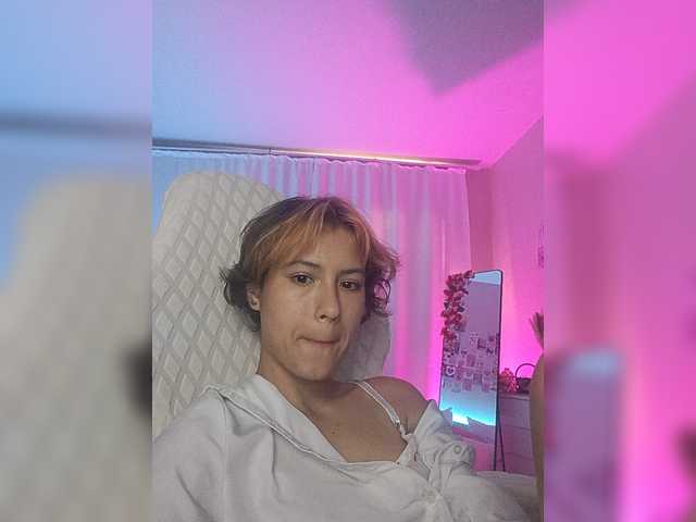 Maribe-1 live webcam show