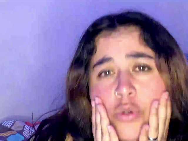 ItsCatNyxx live webcam show