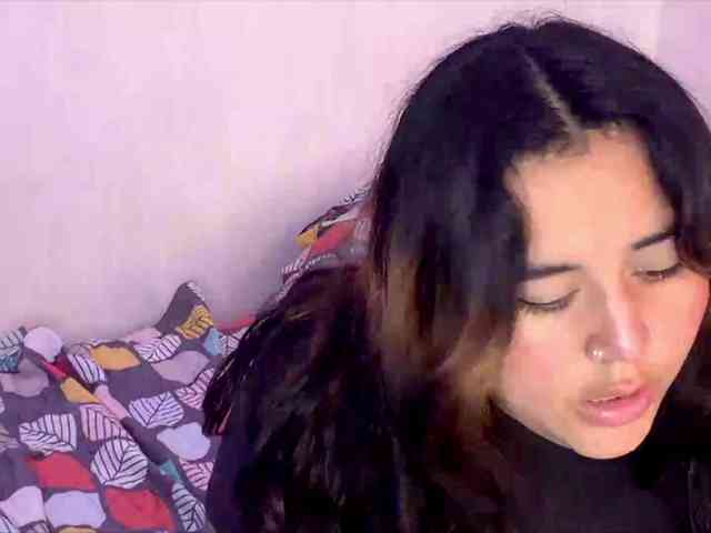 ItsCatNyxx webcam