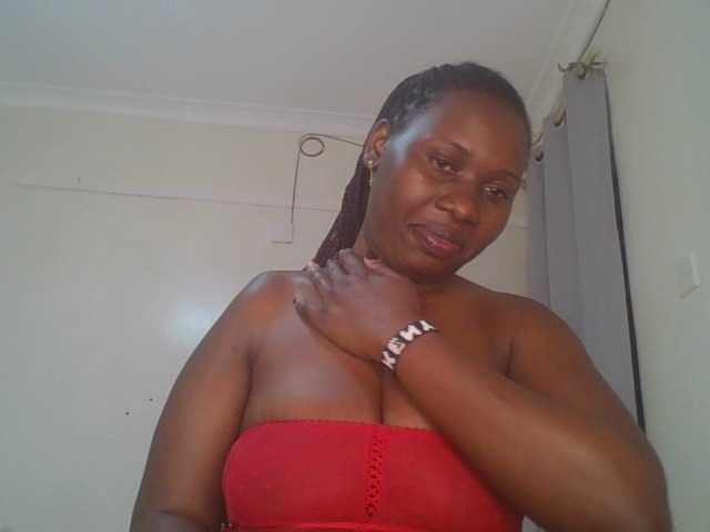 Chocoberbie live cam on BongaCams