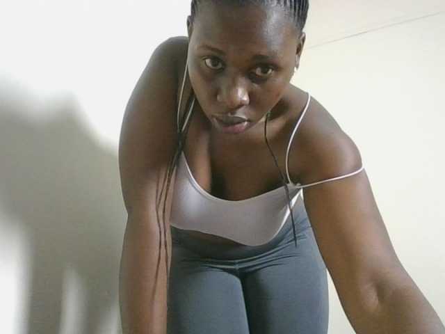 Chocoberbie, 22 y/o - Live Cam on BongaCams