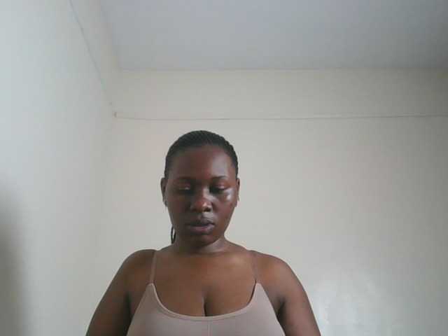 Chocoberbie live cam on BongaCams