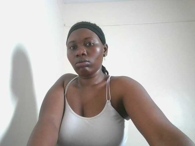 Chocoberbie webcam bongacams model stream image