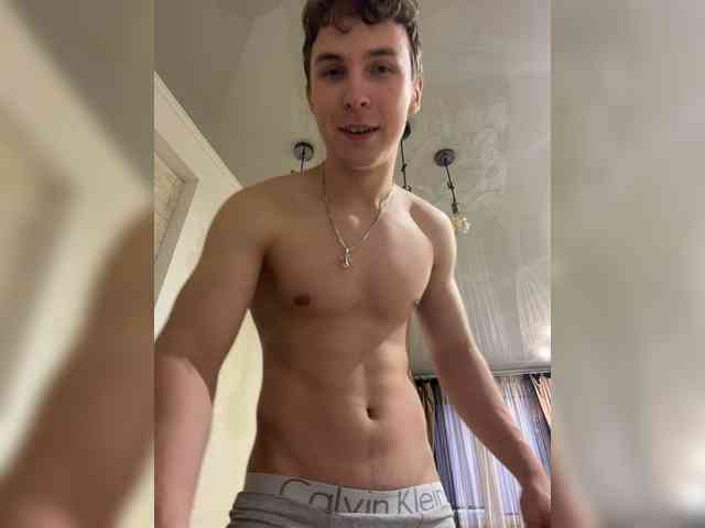 Sebastyan71's cam show statistics and live stream