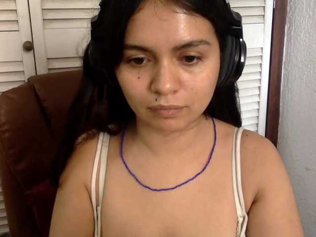 BURITTO-LANGUAGE live cam on BongaCams