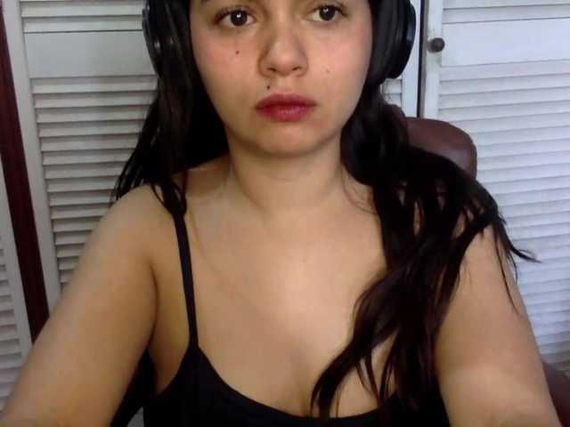 BURITTO-LANGUAGE live cam on BongaCams