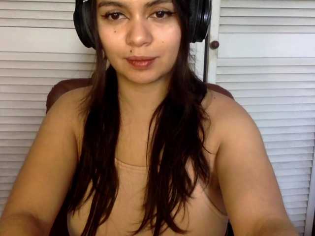 BURITTO-LANGUAGE live cam on BongaCams