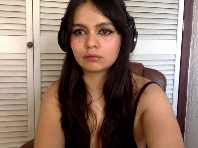 BURITTO-LANGUAGE live cam on BongaCams