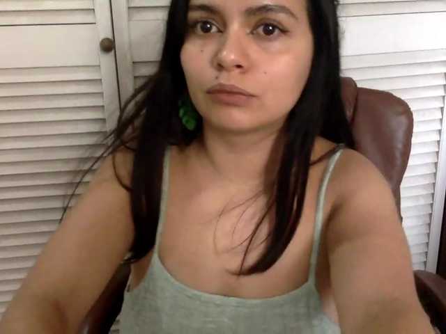 BURITTO-LANGUAGE live cam on BongaCams