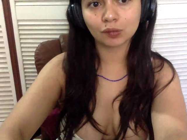 BURITTO-LANGUAGE live webcam show
